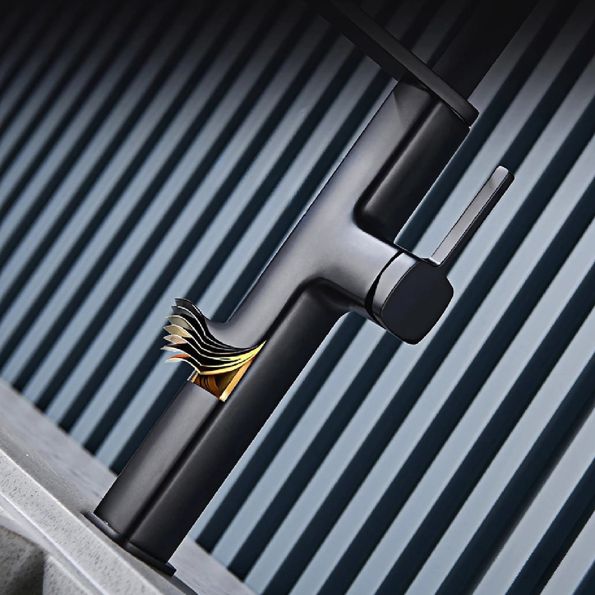 Vale Premium Luxury Design Pull-Down Kitchen Faucet