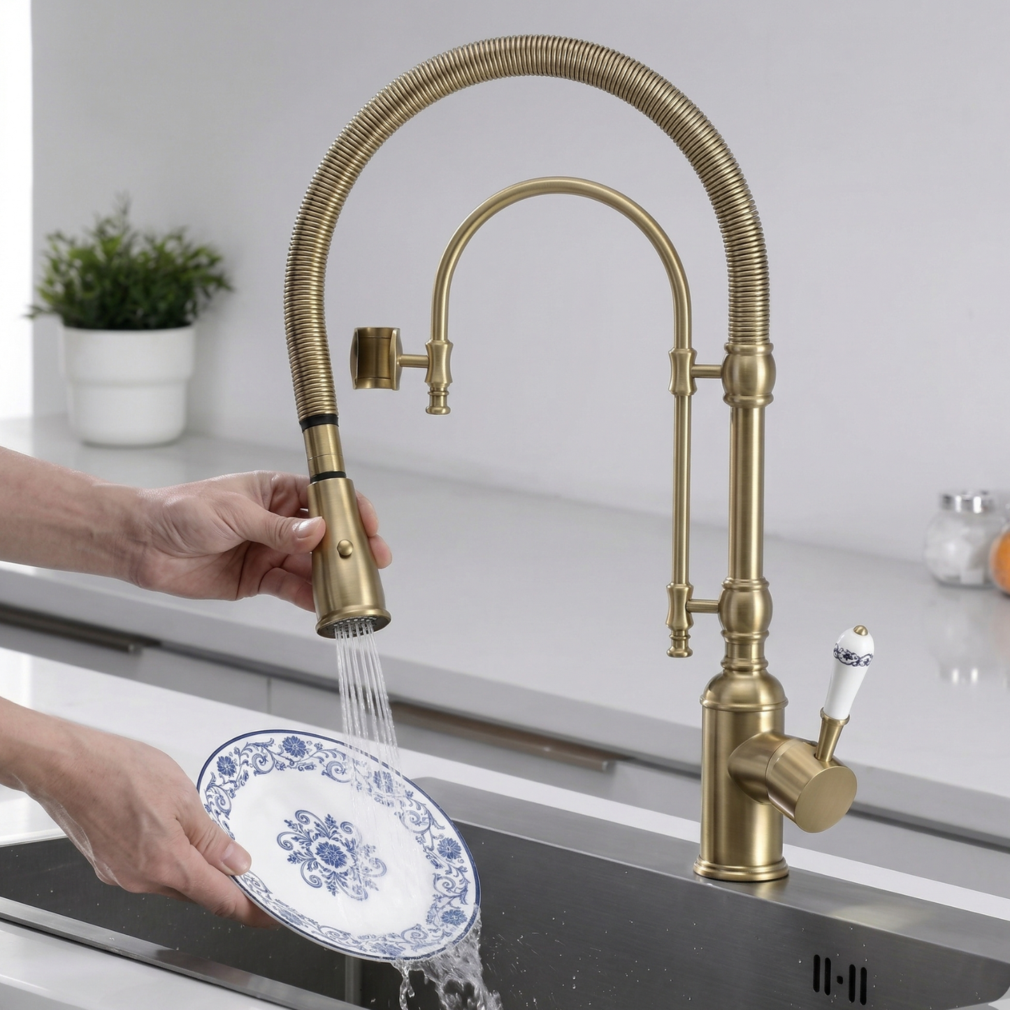 Noro 360° Pull-Down Faucet with Multi-Function Spring Spout Mixer