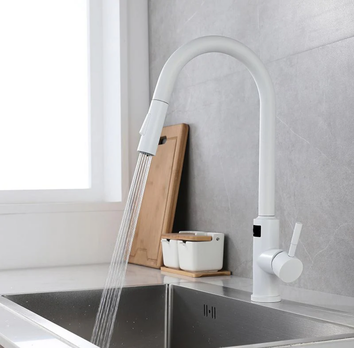 Nexa Pro Touchless Smart Kitchen Faucet