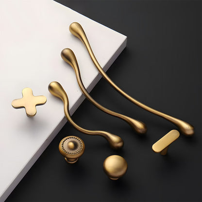 Wavy Organic Cabinet Pulls and Decorative Knobs