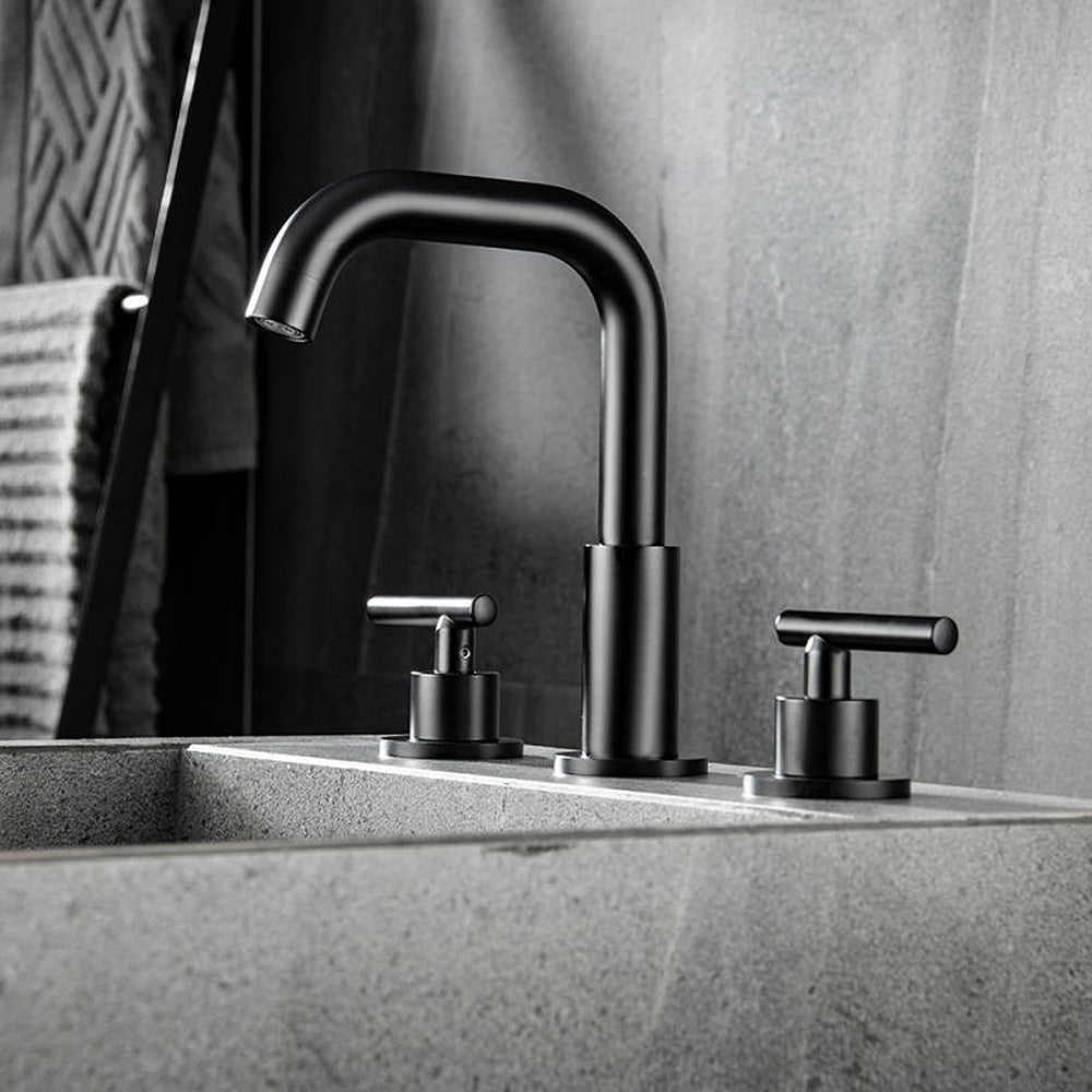 Uppsala 3-Hole Hot and Cold Bathroom Sink Faucet with 2-Mode Rotating Nozzle