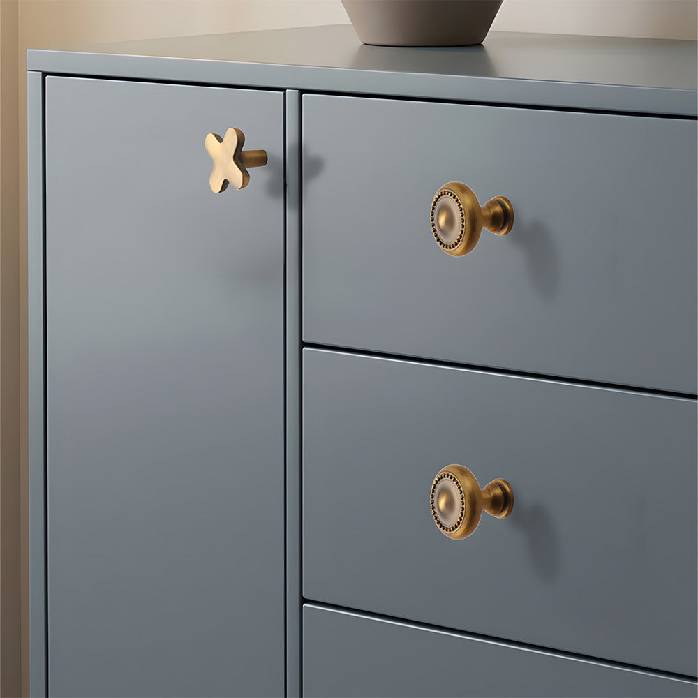 Wavy Organic Cabinet Pulls and Decorative Knobs
