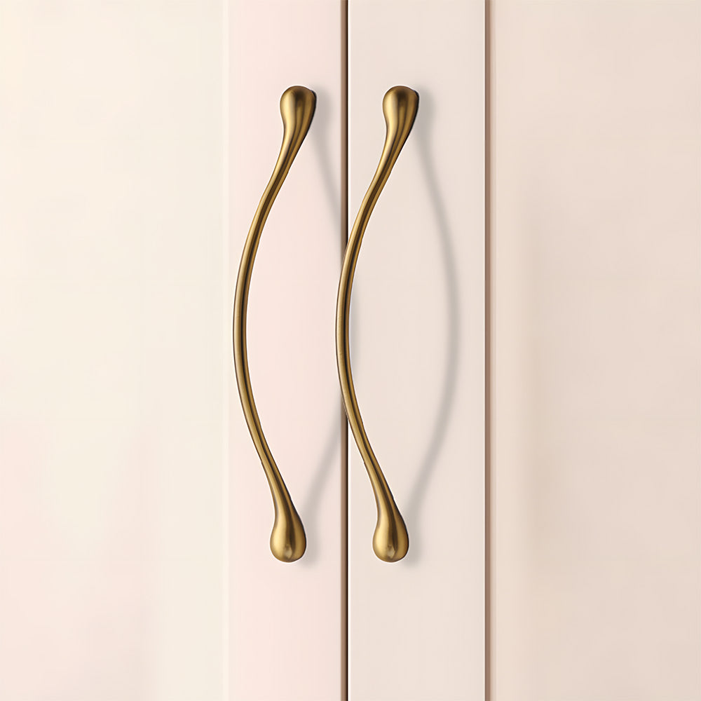 Wavy Organic Cabinet Pulls and Decorative Knobs