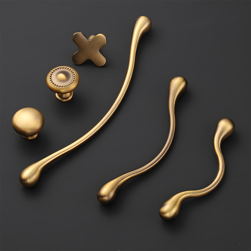 Wavy Organic Cabinet Pulls and Decorative Knobs