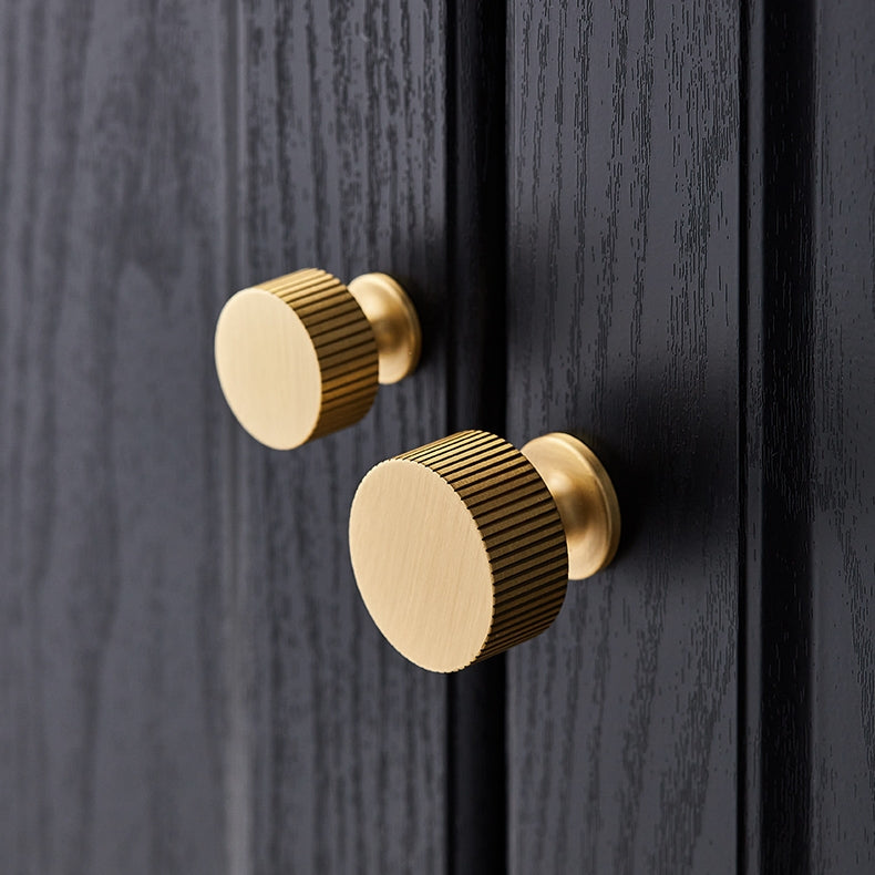 Fluted Metal Cabinet Pulls and Knobs for Kitchen Cabinets