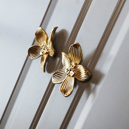 Large Solid Brass Flower Cabinet Knobs