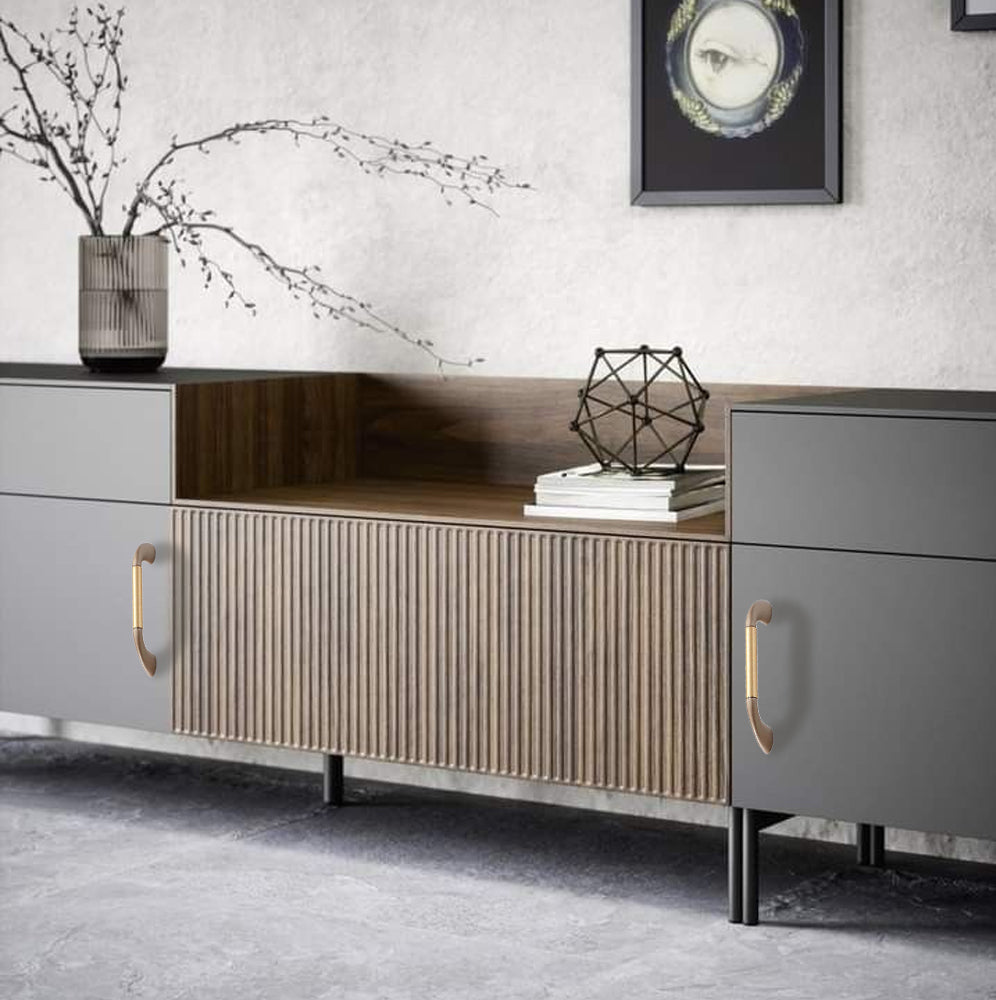 Round Bar Cabinet Pulls with Curved Tapered Feet
