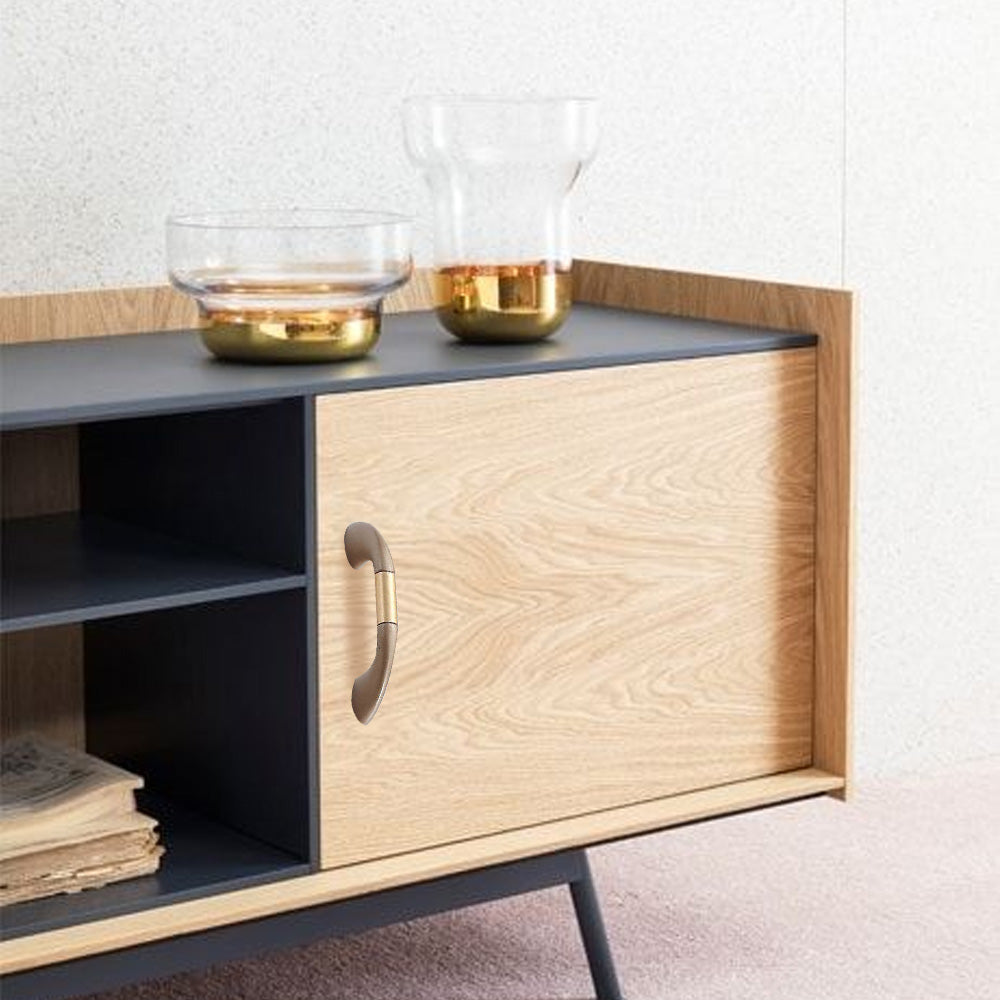 Round Bar Cabinet Pulls with Curved Tapered Feet