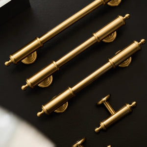 Antique Brass Round Bar Cabinet Pulls and Knobs
