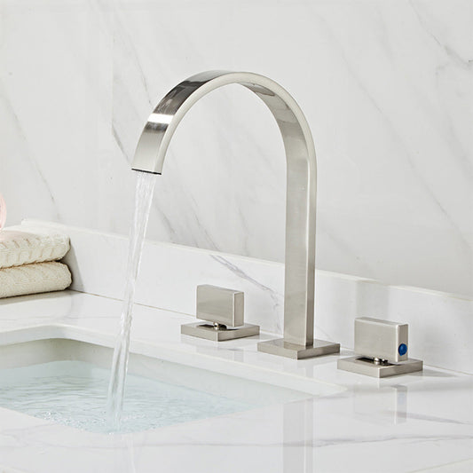 Quadra 3-Hole Square Bathroom Sink Faucet with Dual Handles