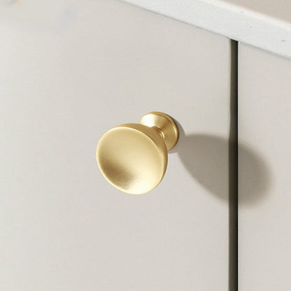 Smooth Curved Cabinet Handles and Round Knobs for Wardrobes