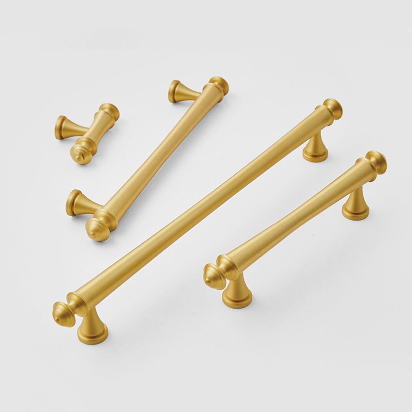 Traditional Brass Cabinet Pulls and T-Knobs