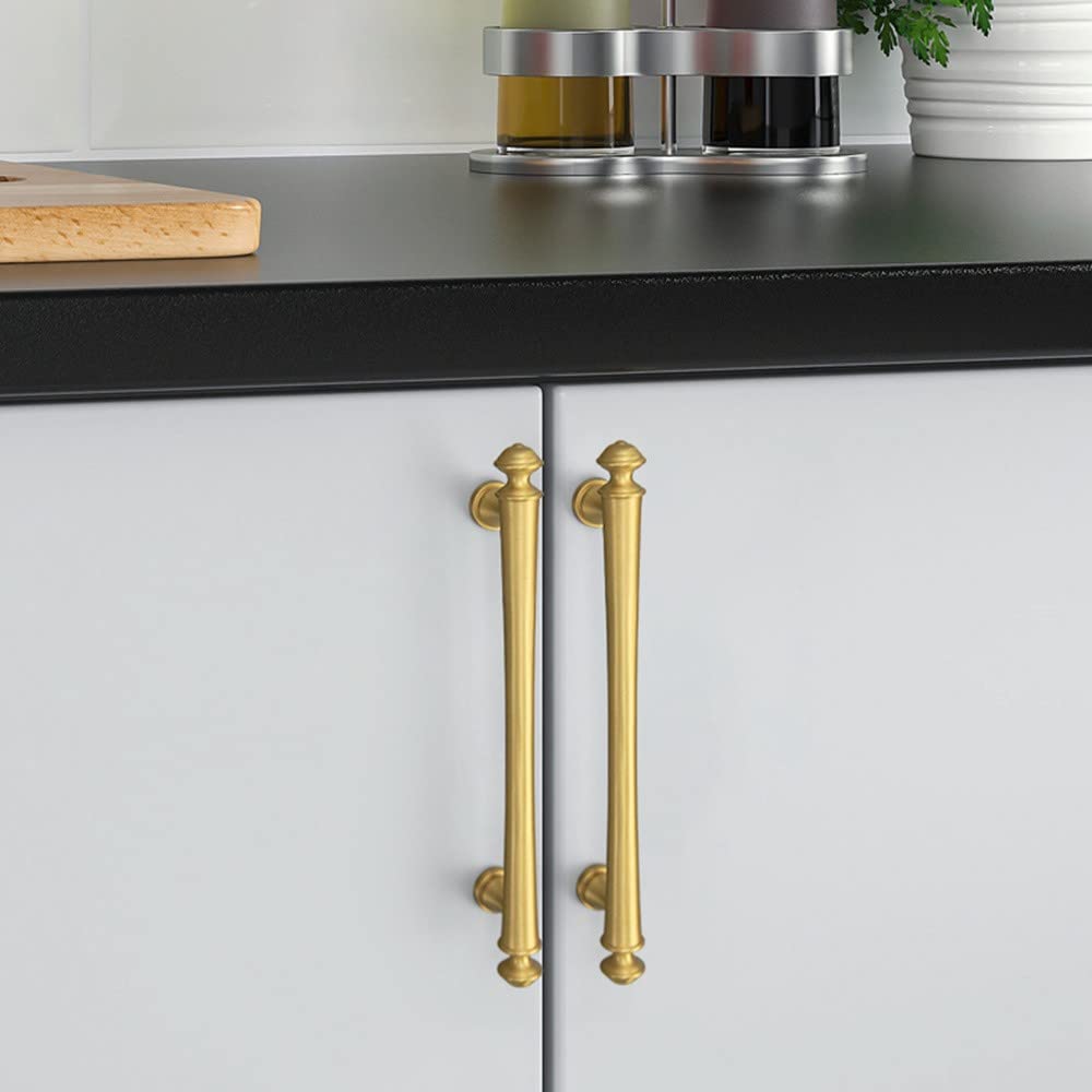 Traditional Brass Cabinet Pulls and T-Knobs
