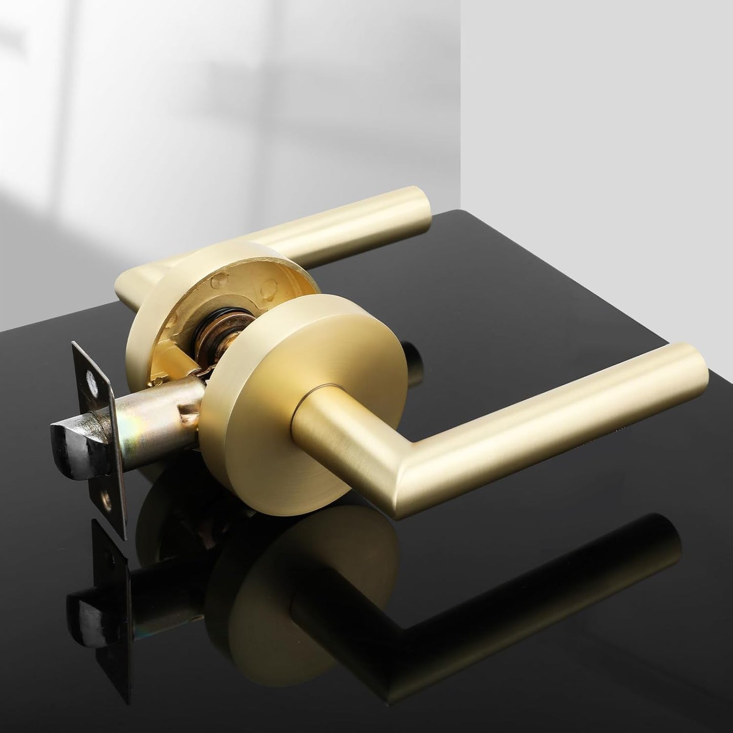 Zinc Alloy Passage Door Lever Handles for Closet and Hallway Doors