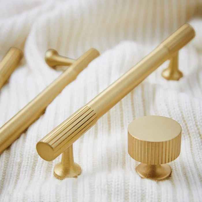 Fluted Metal Cabinet Pulls and Knobs for Kitchen Cabinets
