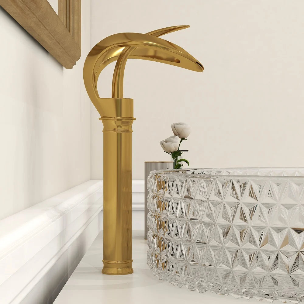 DESIGNED FOR A CLEAN COUNTERTOP