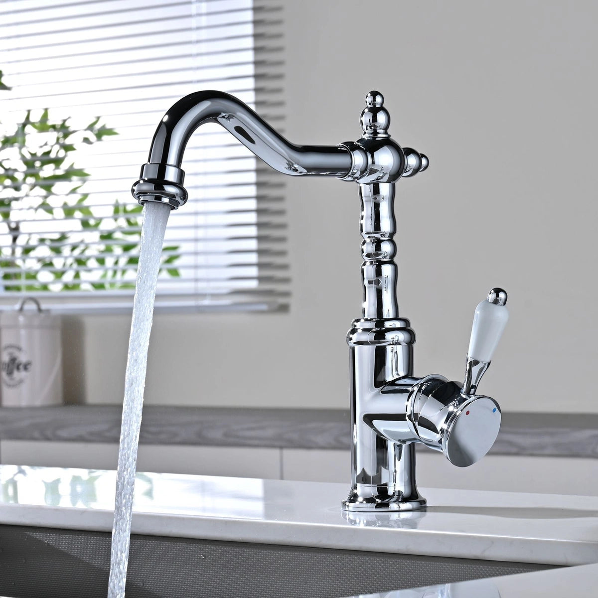 Belluno Antique Single-Handle Single-Hole Bathroom Sink Faucet