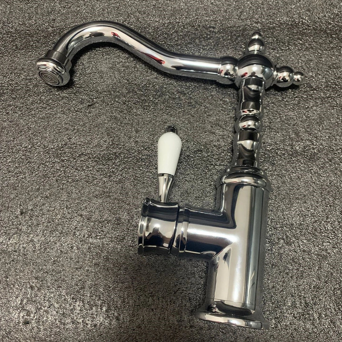 Belluno Antique Single-Handle Single-Hole Bathroom Sink Faucet with 360° Swivel Spout