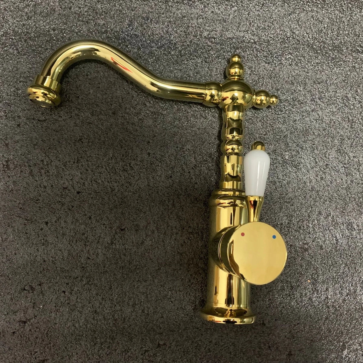 Belluno Antique Single-Handle Single-Hole Bathroom Sink Faucet with 360° Swivel Spout