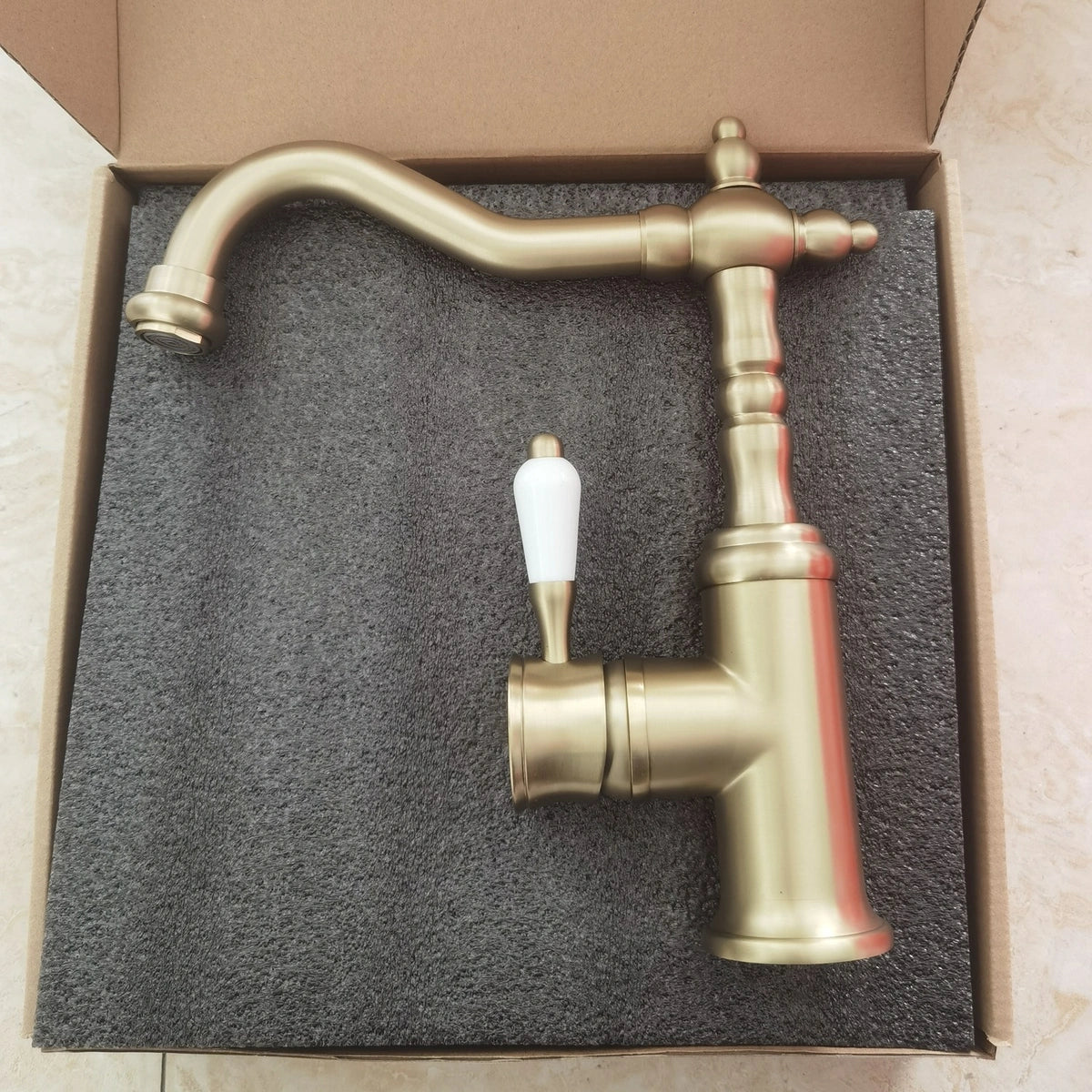 Belluno Antique Single-Handle Single-Hole Bathroom Sink Faucet with 360° Swivel Spout