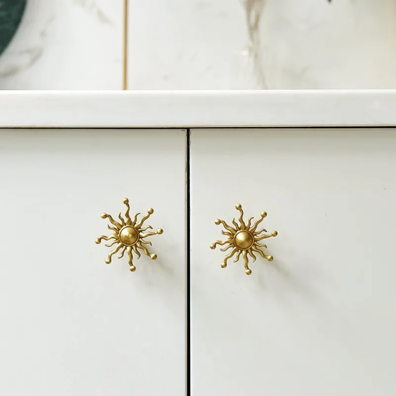 Brass Sunburst Knob for Dresser Drawers