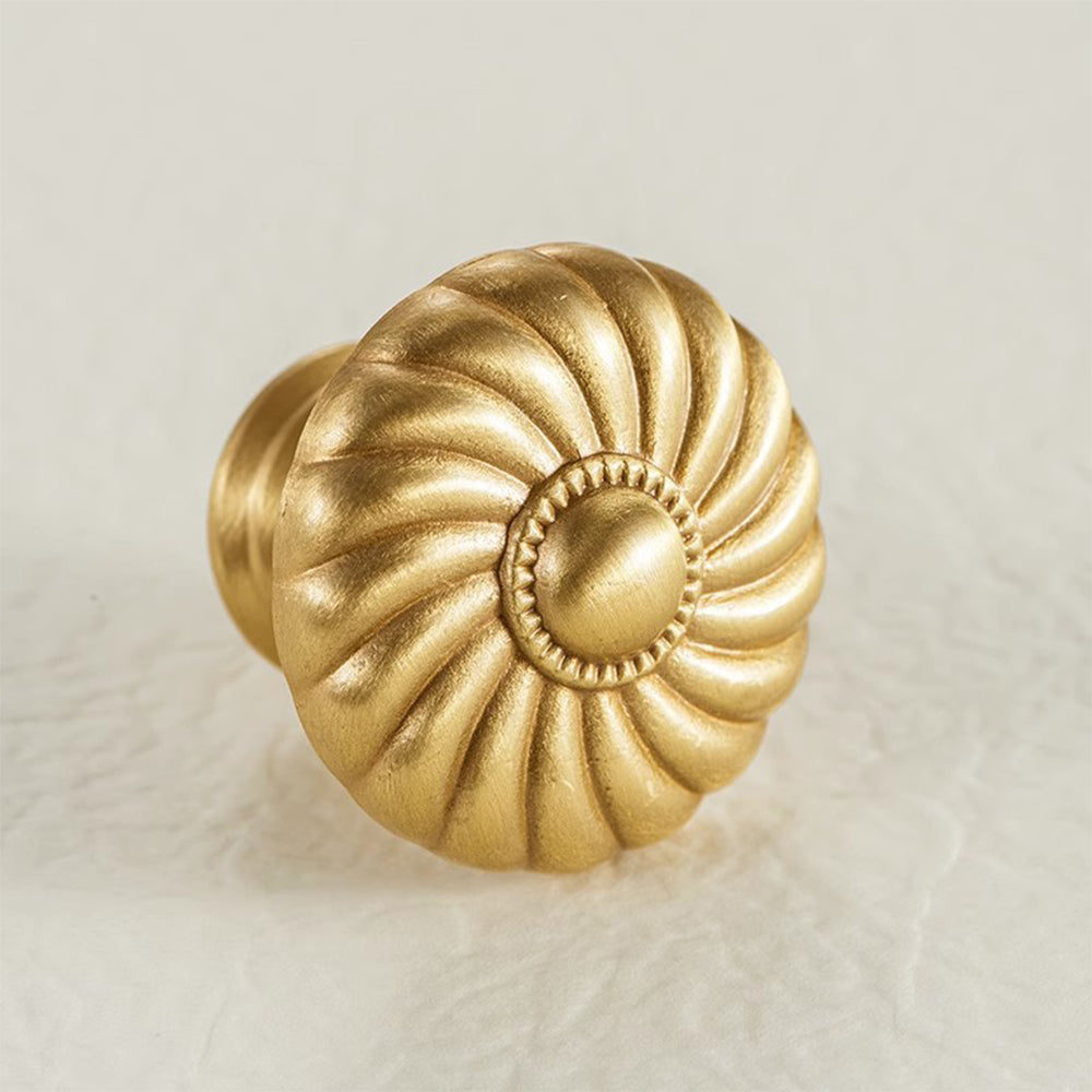 Comforsyco Brass Shell Cabinet Pulls and Round Knobs