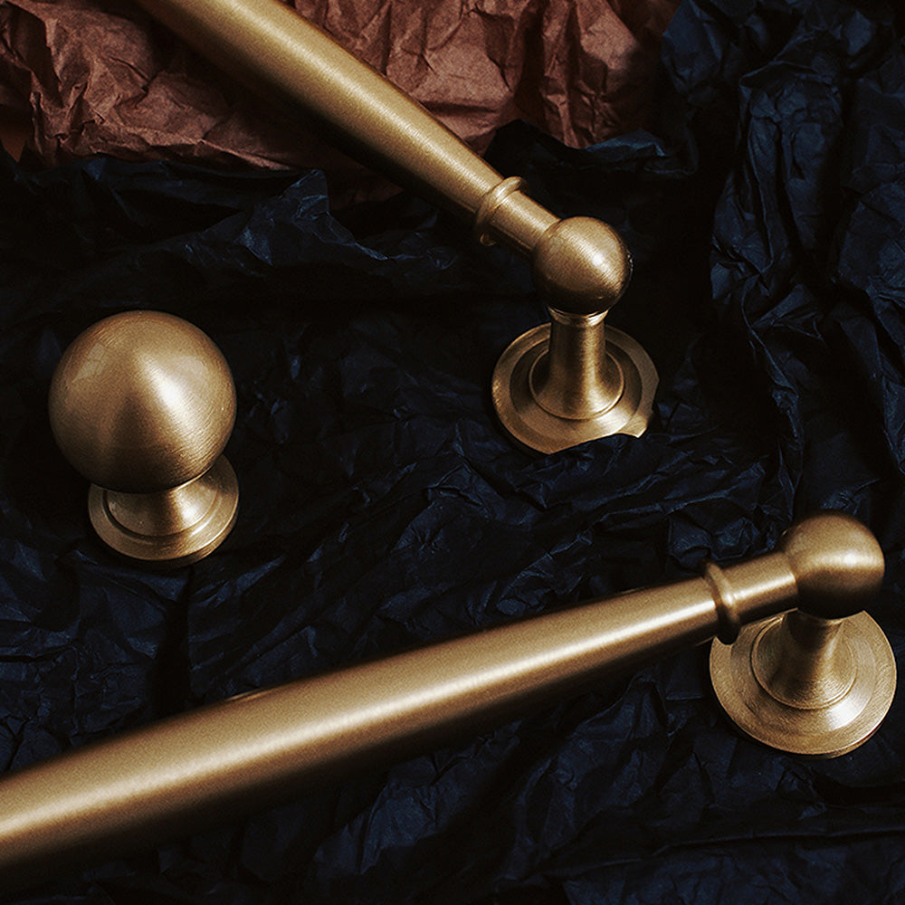 Comforsyco Brushed Brass Round Bar Cabinet Pulls and Knobs