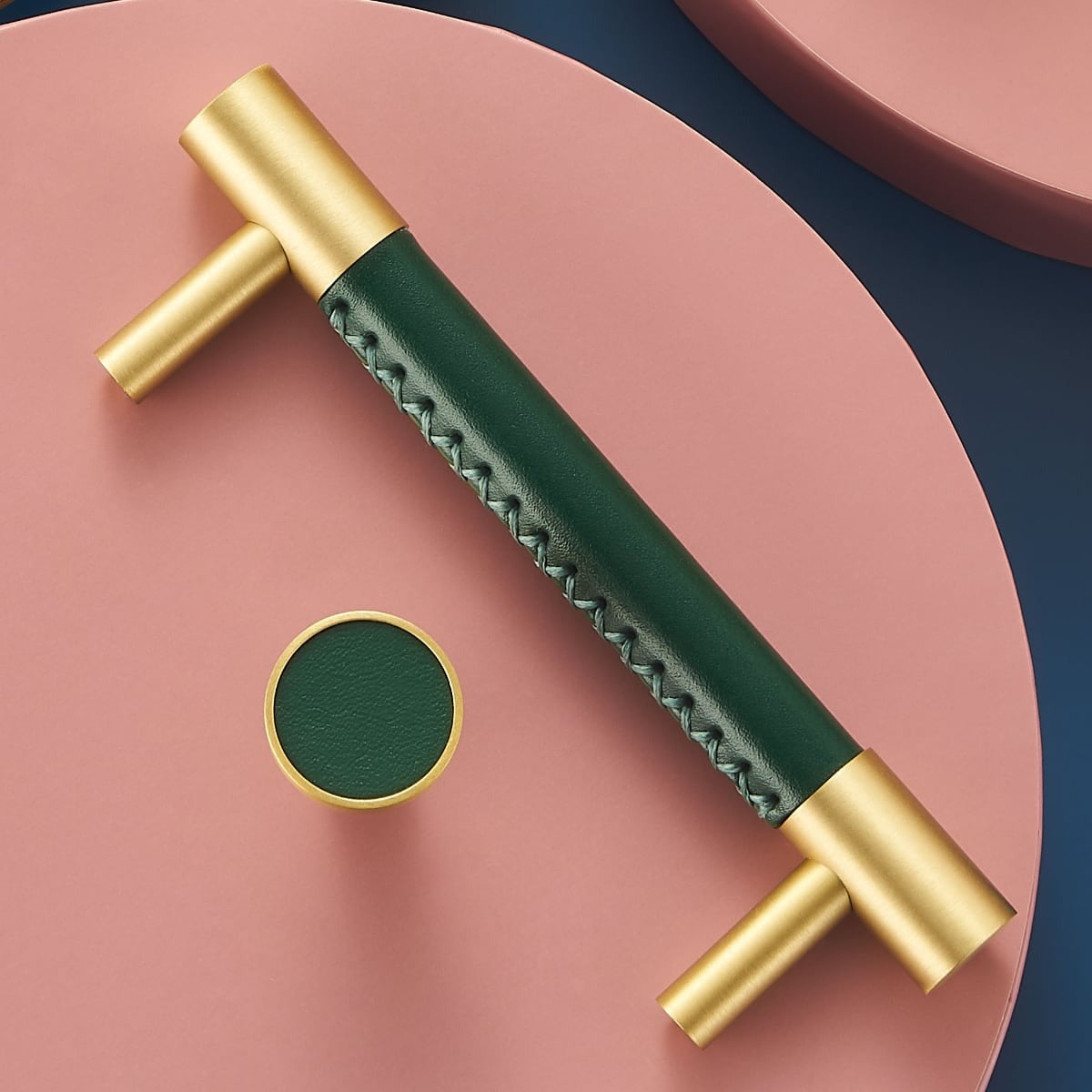 Comforsyco Colorful Leather and Brass Cabinet Pulls and Knobs