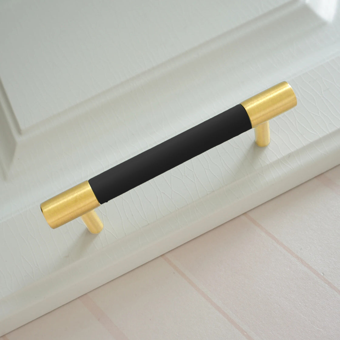 Comforsyco Colorful Leather and Brass Cabinet Pulls and Knobs