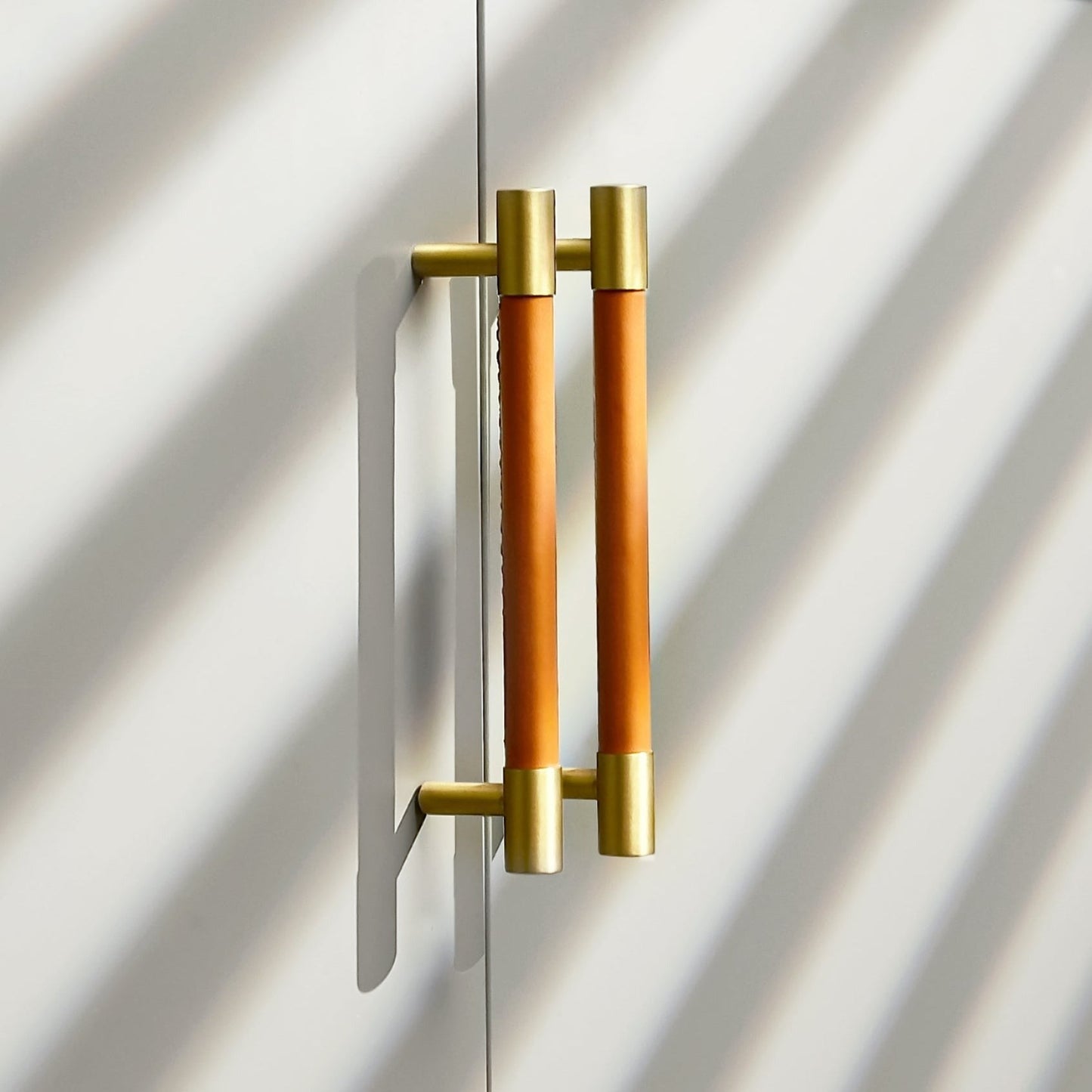 Comforsyco Colorful Leather and Brass Cabinet Pulls and Knobs