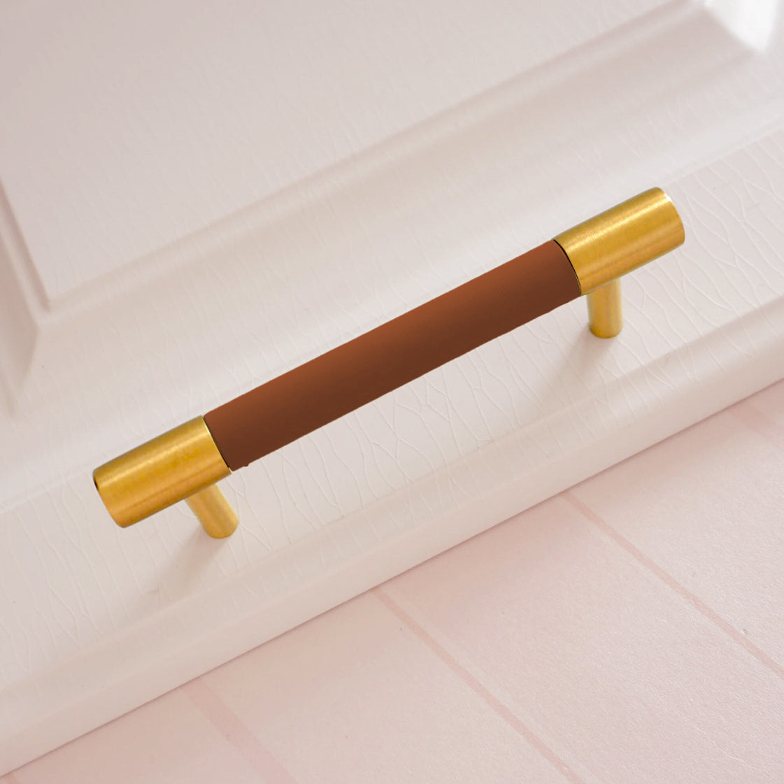 Comforsyco Colorful Leather and Brass Cabinet Pulls and Knobs
