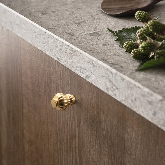 Comforsyco French-Style Fluted Cabinet Pulls and Knobs
