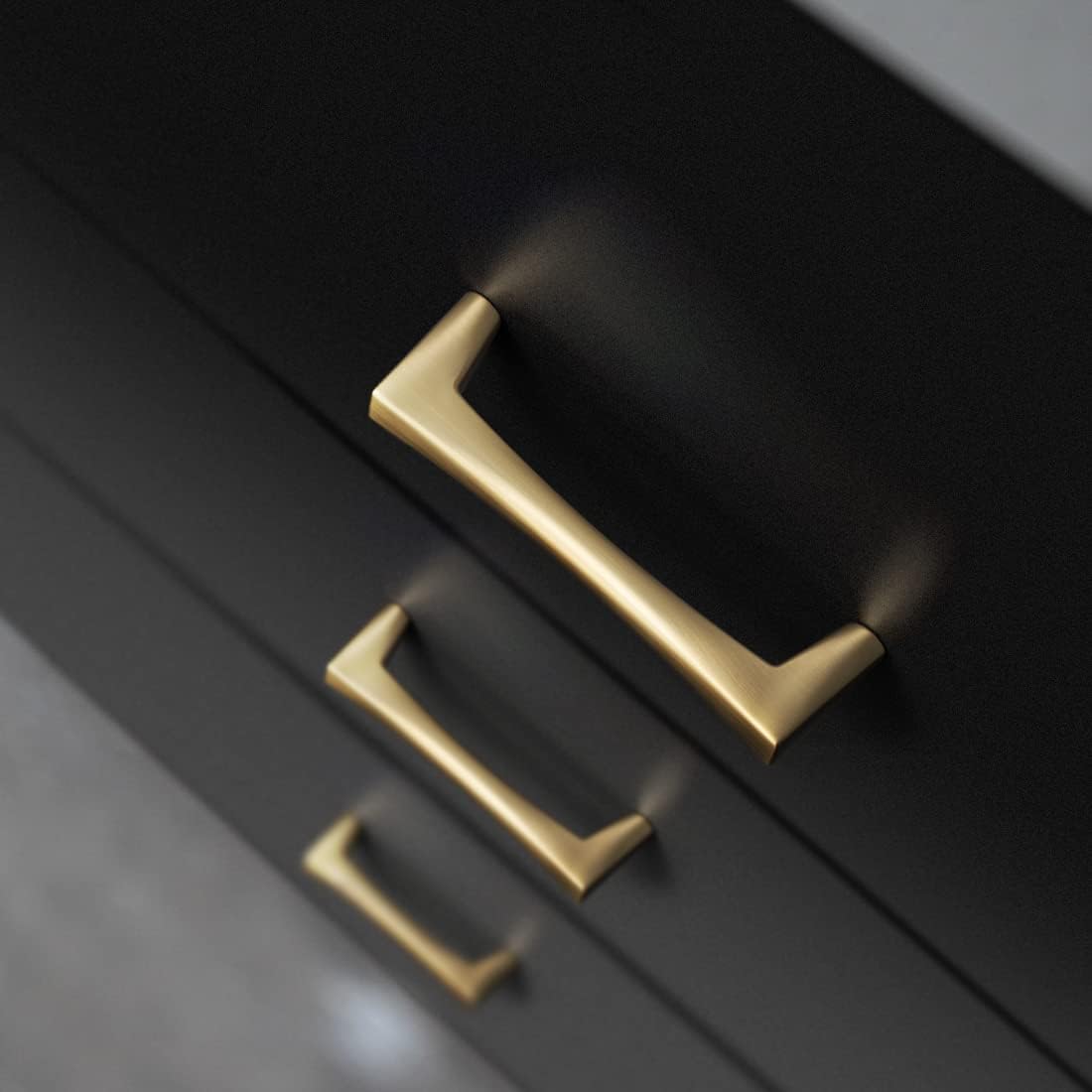 Comforsyco Gold Arched Cabinet Handles and Round Knobs