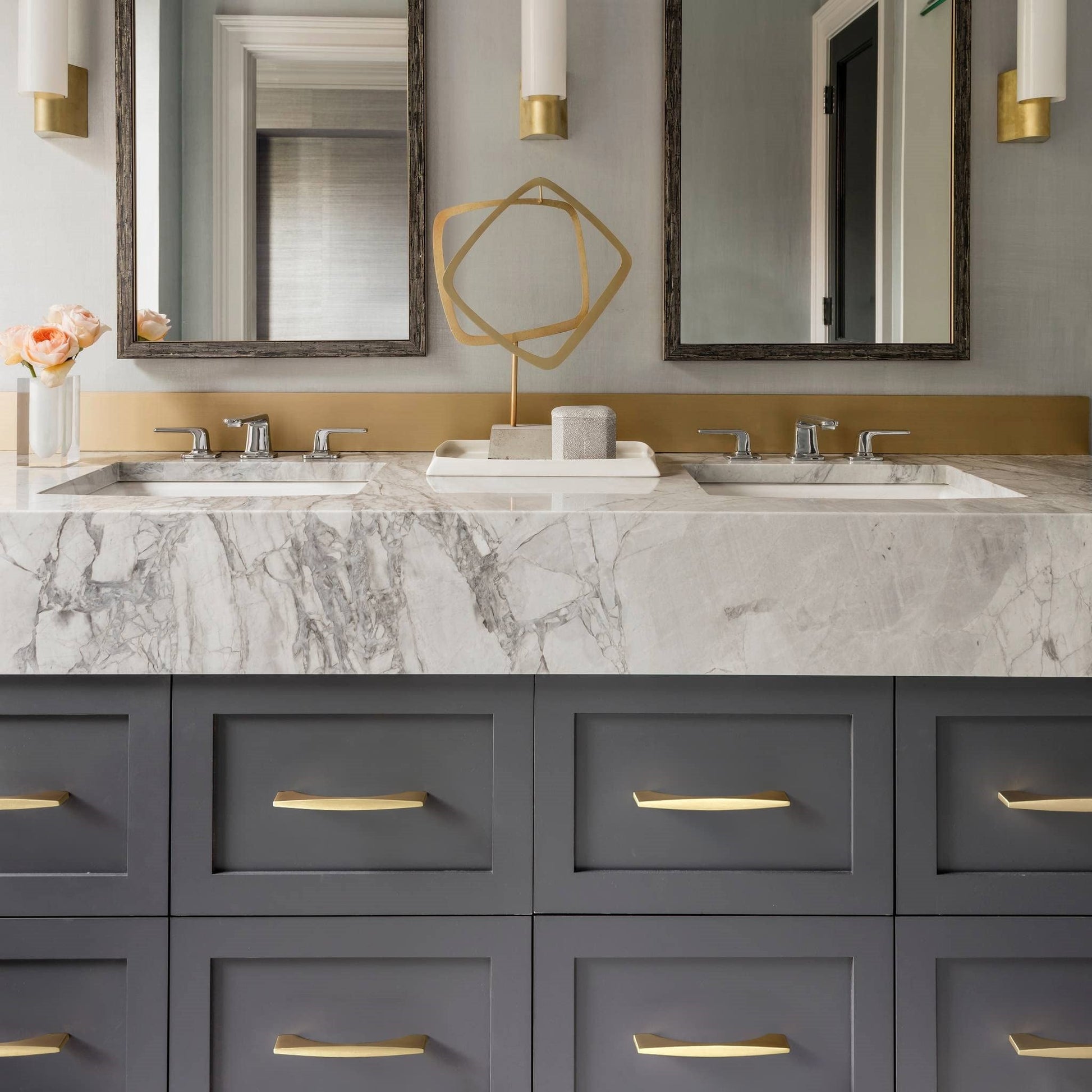 Comforsyco Gold Brass Curved Cabinet Pulls and Drawer Handles