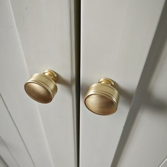 Comforsyco Gold Round Bar Cabinet Pulls and Matching Knobs