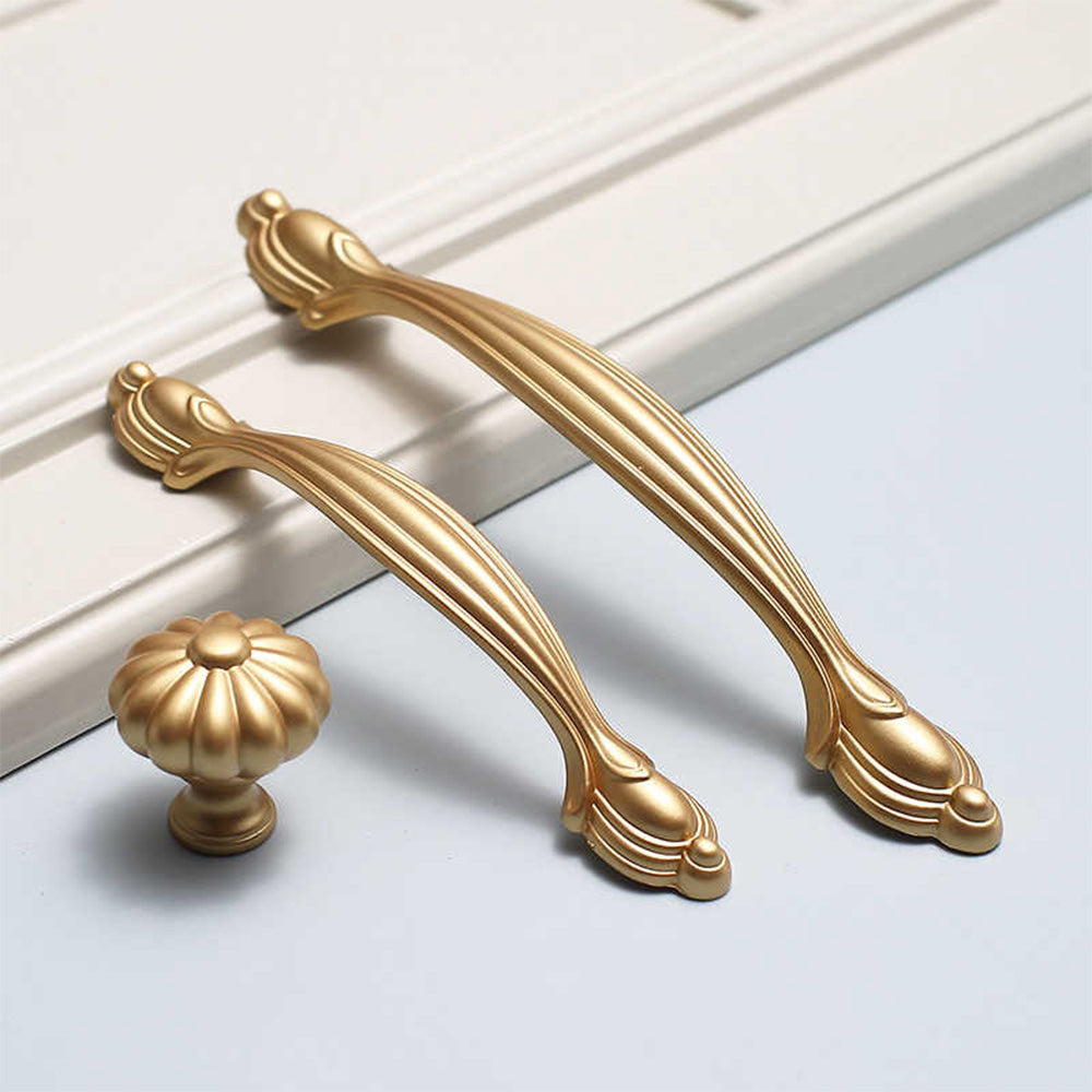 Comforsyco Gold Zinc Alloy Cabinet Handles and Flower Knobs