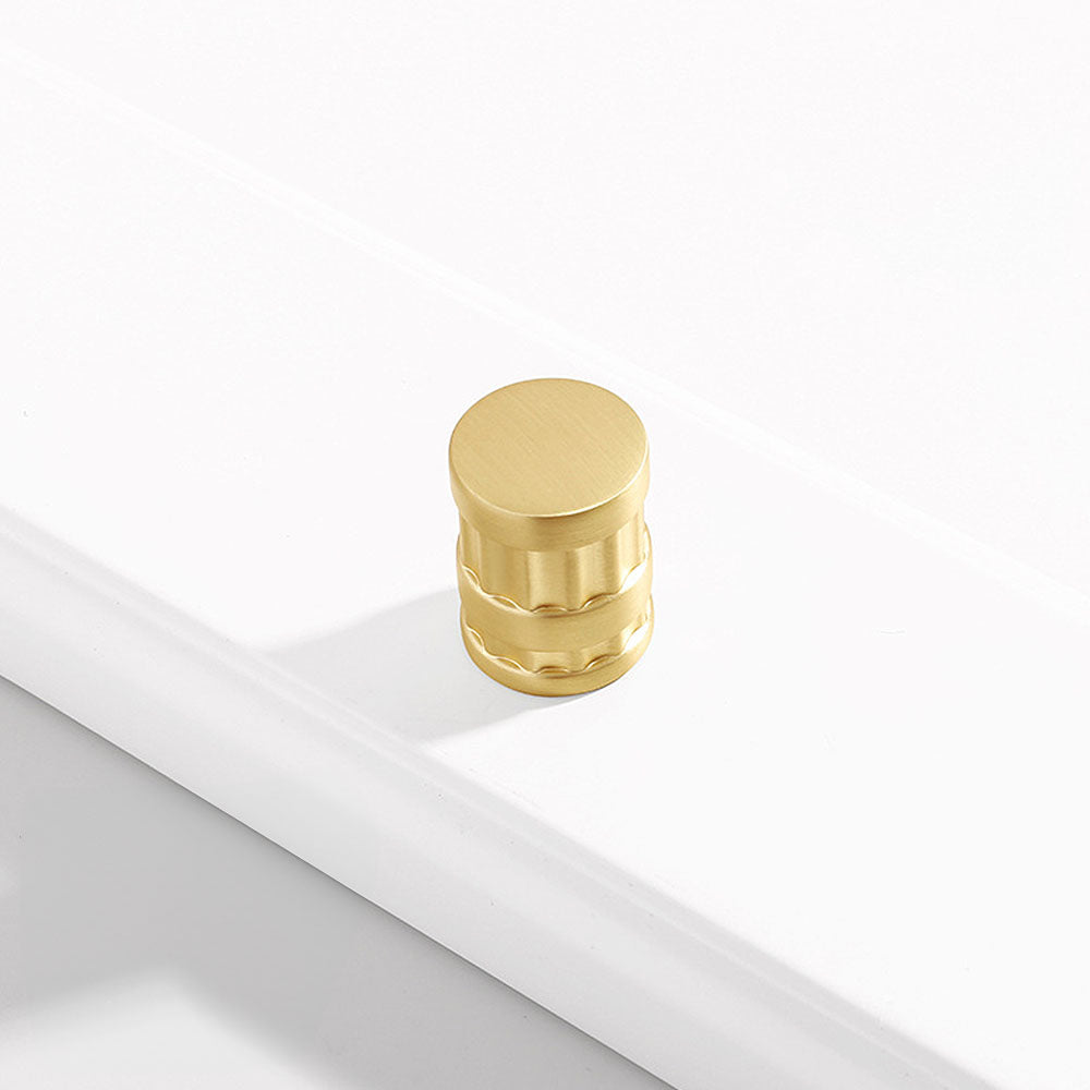 Comforsyco Grooved Round Bar Cabinet Pulls and Matching Knobs