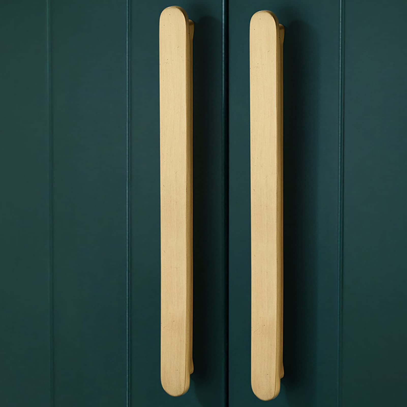 Comforsyco Minimalist Flat Rounded Bar Cabinet Pulls and Round Knobs