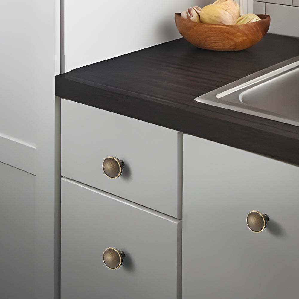 Comforsyco Modern Zinc Alloy Cabinet Handle for Kitchen