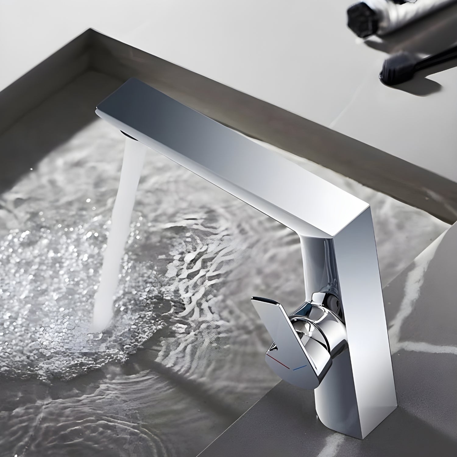 Nordelle Single Handle Bathroom Sink Faucet