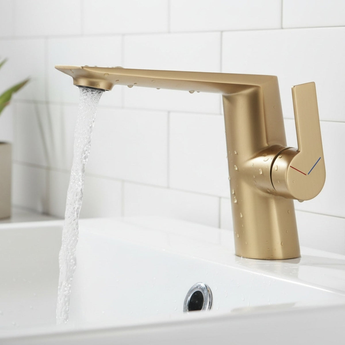 Nordelle Single Handle Bathroom Sink Faucet