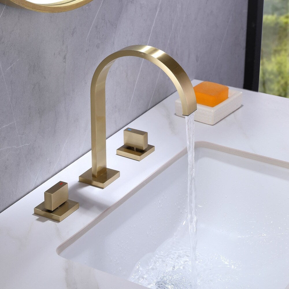 Quadra 3-Hole Square Bathroom Sink Faucet with Dual Handles