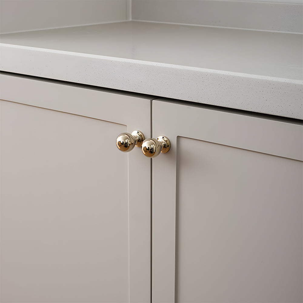 Comforsyco Retro Brass Cabinet Handles and Knobs for Wardrobes