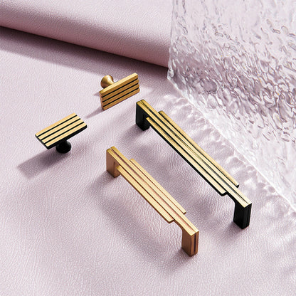 Comforsyco Ribbed Brass Cabinet Handles and Matching Knobs