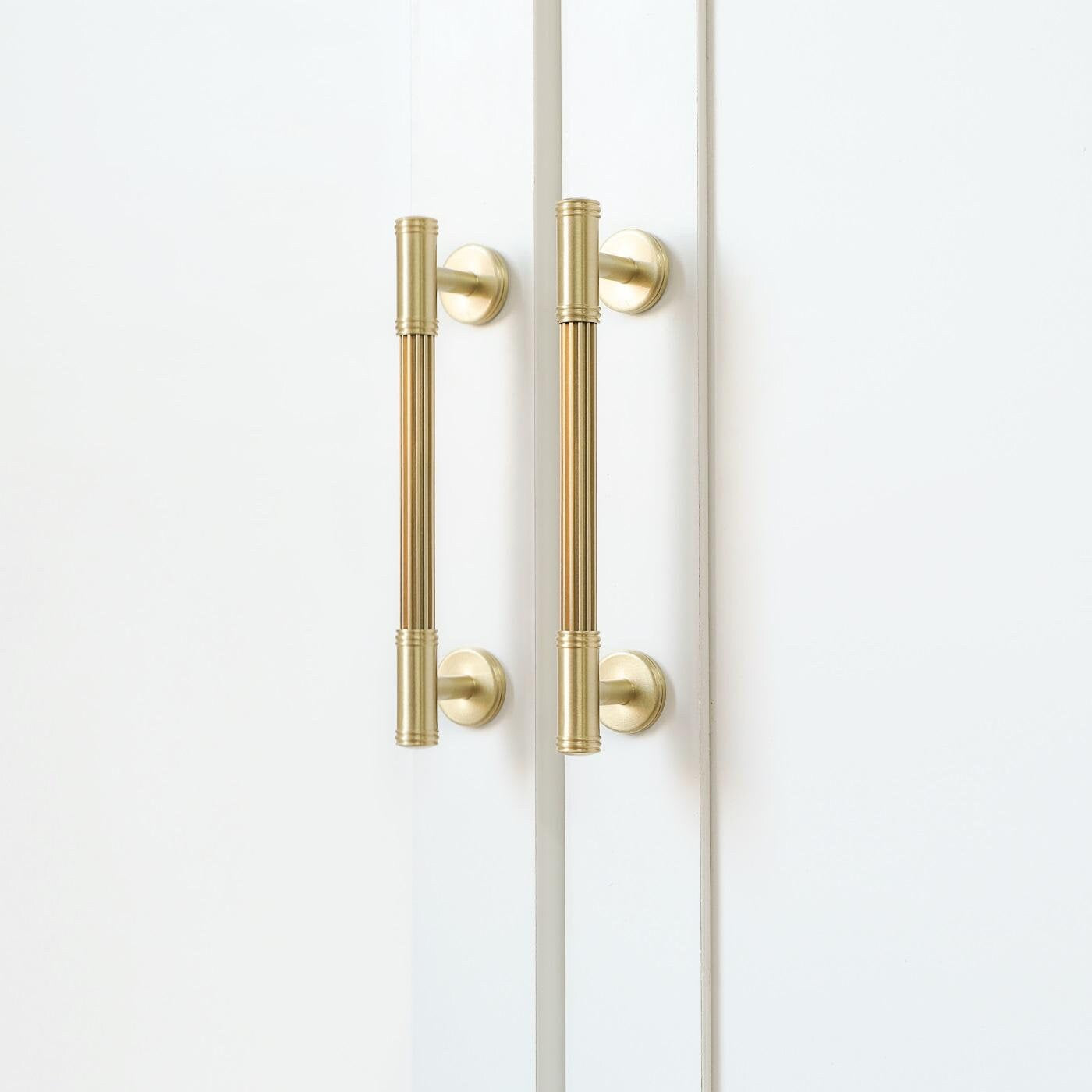Comforsyco Ribbed Solid Brass Cabinet Pulls and Knobs