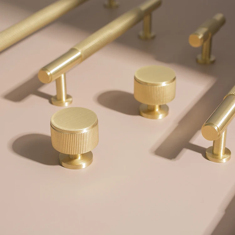 Comforsyco Ribbed Solid Brass Cabinet Pulls and Matching Knobs