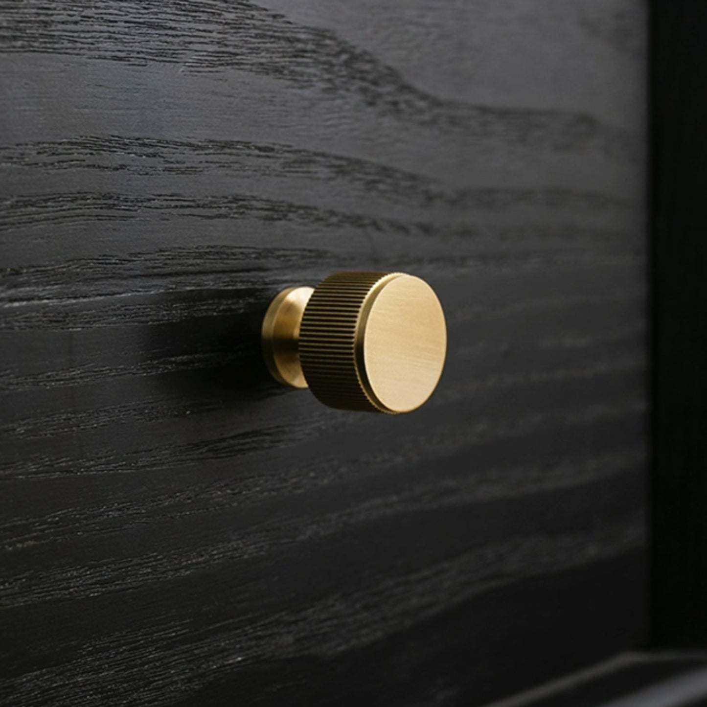 Comforsyco Ribbed Solid Brass Cabinet Pulls and Matching Knobs