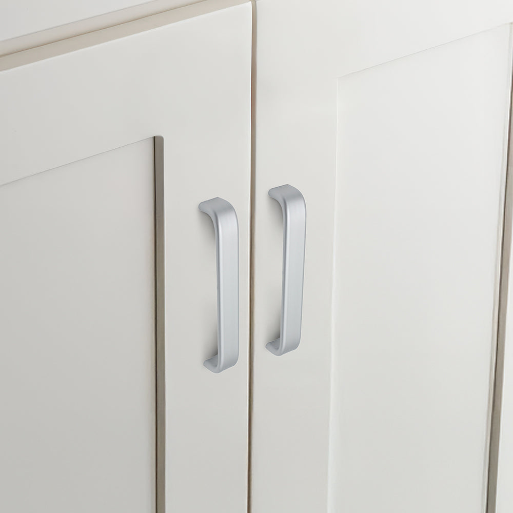 Comforsyco Smooth Curved Bar Cabinet Pulls and Drawer Handles