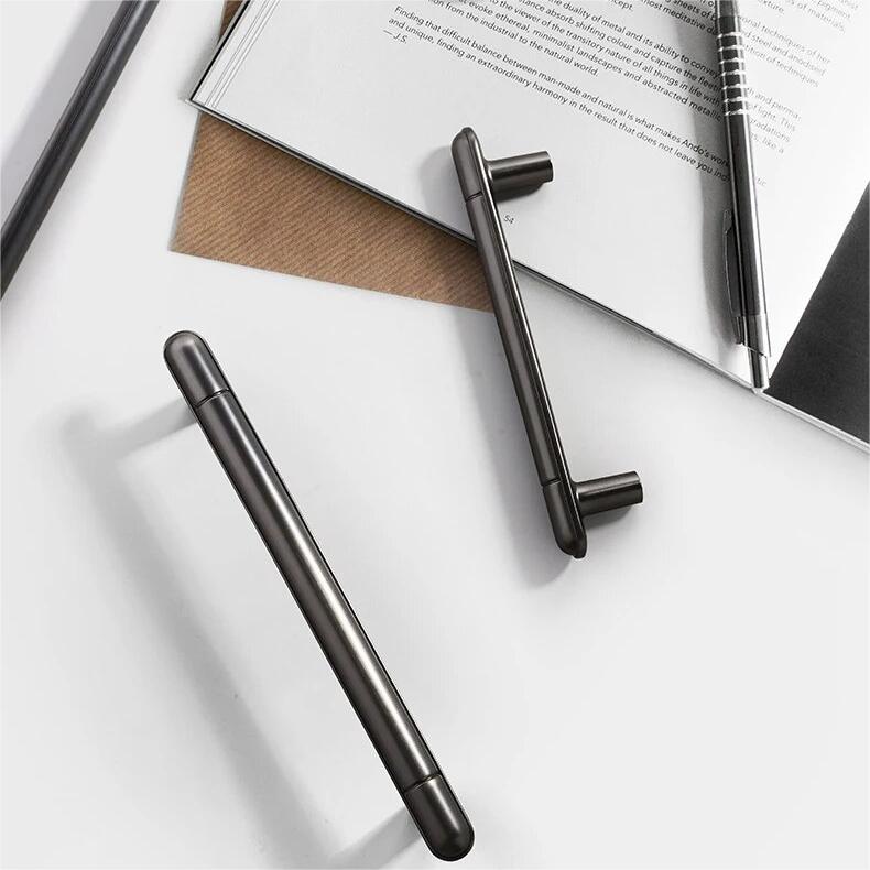 Comforsyco Smooth Round Bar Cabinet Pulls and Drawer Handles
