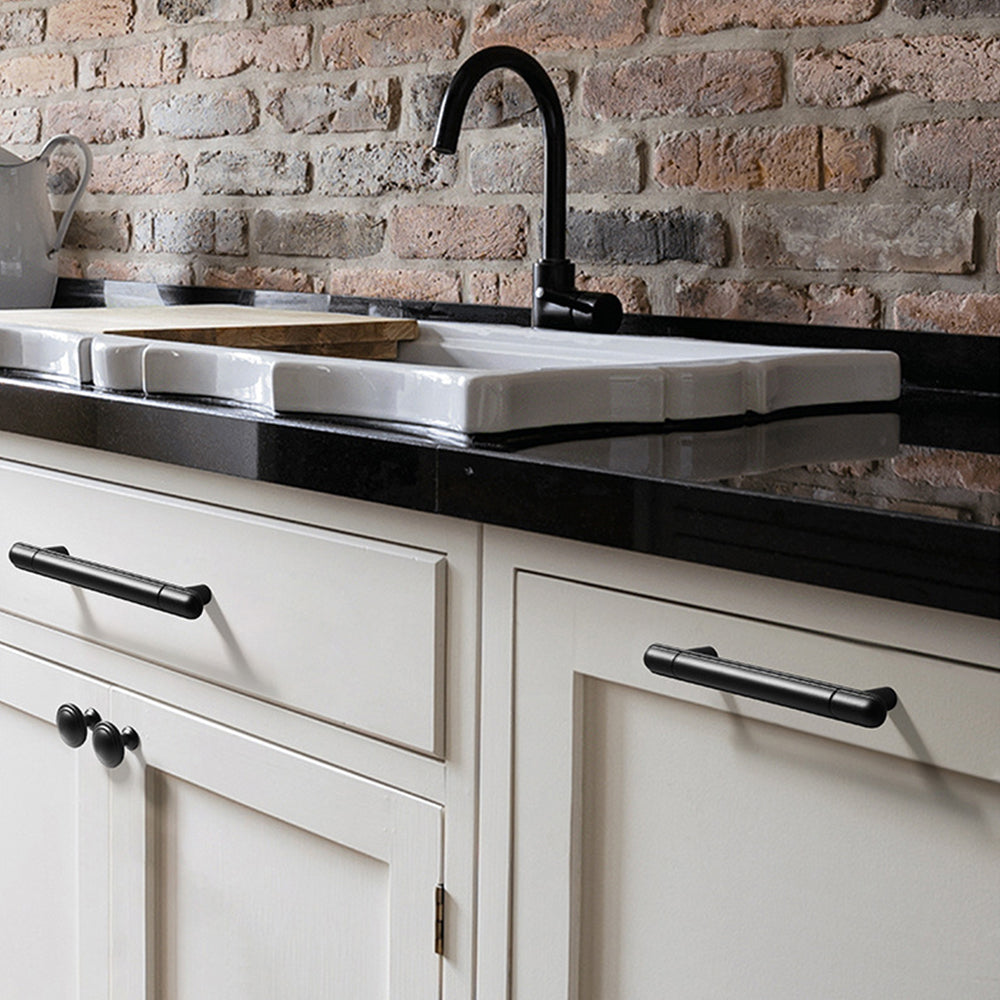 Comforsyco Smooth Round Bar Cabinet Pulls and Drawer Handles